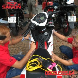 Dán keo xe chống trầy xước SH 2016