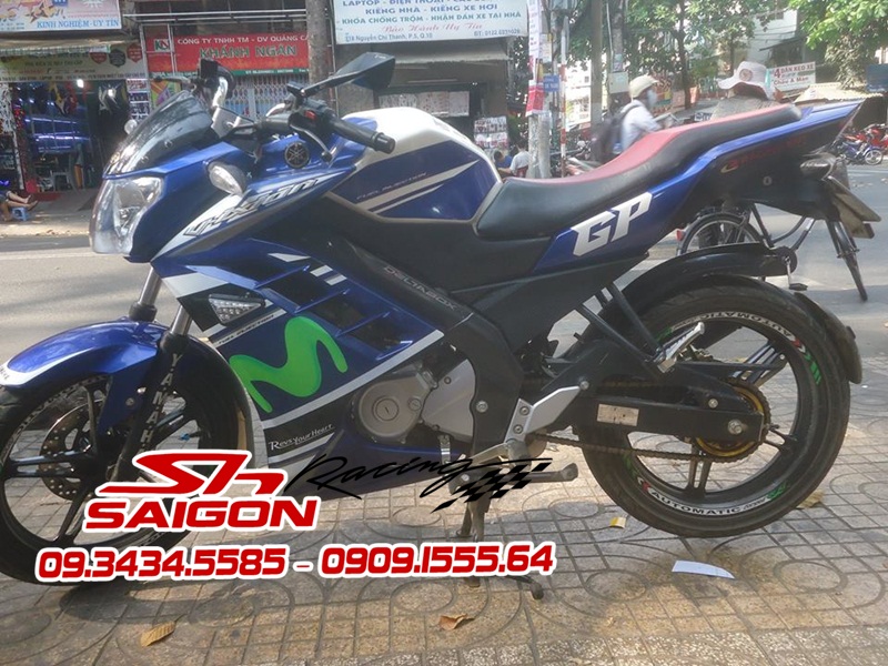 ĐÈN XI NHAN TÍCH HỢP TRÊN CÁNH GÀ XE FZ 150